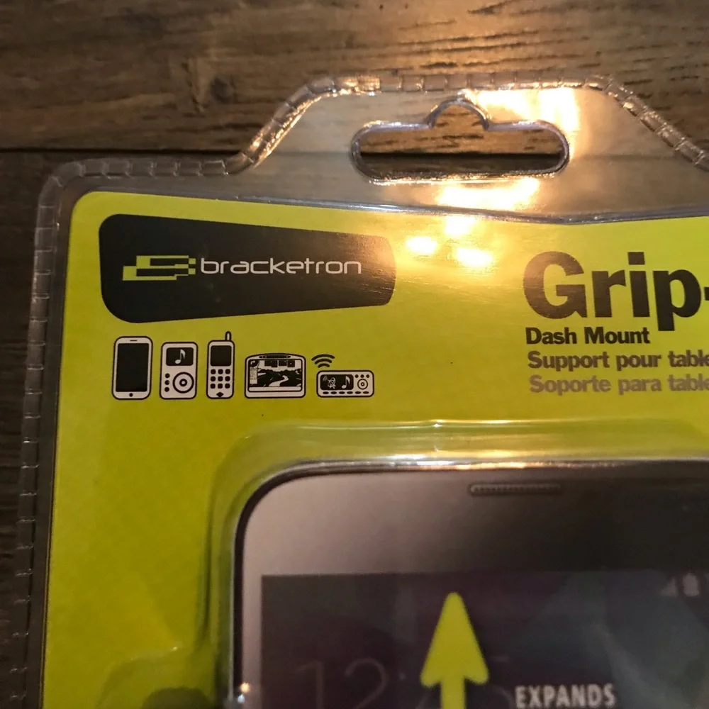 Bracketron‎ Grip-It Dash Mount Universal Holder New
